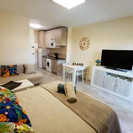 Benalbeach Lovely Primera Linea De Playa Διαμέρισμα Benalmádena
